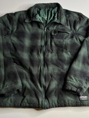 Oakley Jacket Mens M/L Green Plaid Flannel Puffer Insulated Winter FOA403660